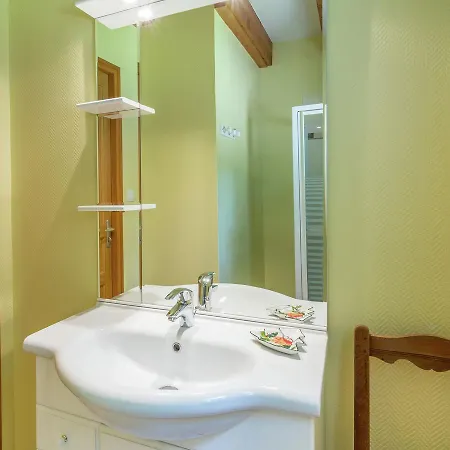 Chalet Chalet Bleu 1 *